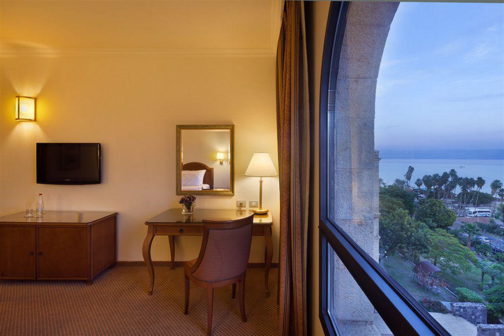 The Scots Hotel Tiberias Bagian luar foto